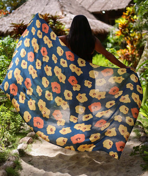 Navy Hau Pareo: 67 x 43 in