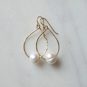 Freshwater Pearl Earrings