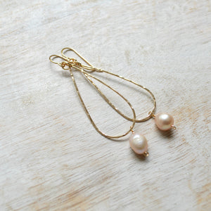 Peach Pearl Teardrop
