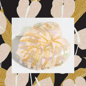 Monstera Gold Claw Clip