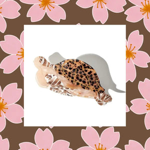 Brown Honu Turtle Claw Clip