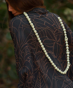 Nahele Pareo Sarong: 67 x 43 in
