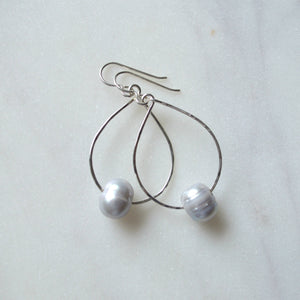 Freshwater Pearl Earrings