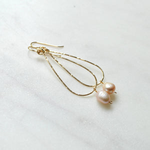 Peach Pearl Teardrop