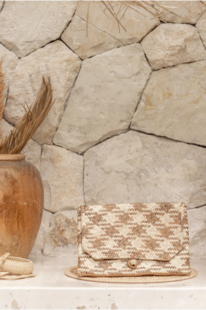Rattan Clutch